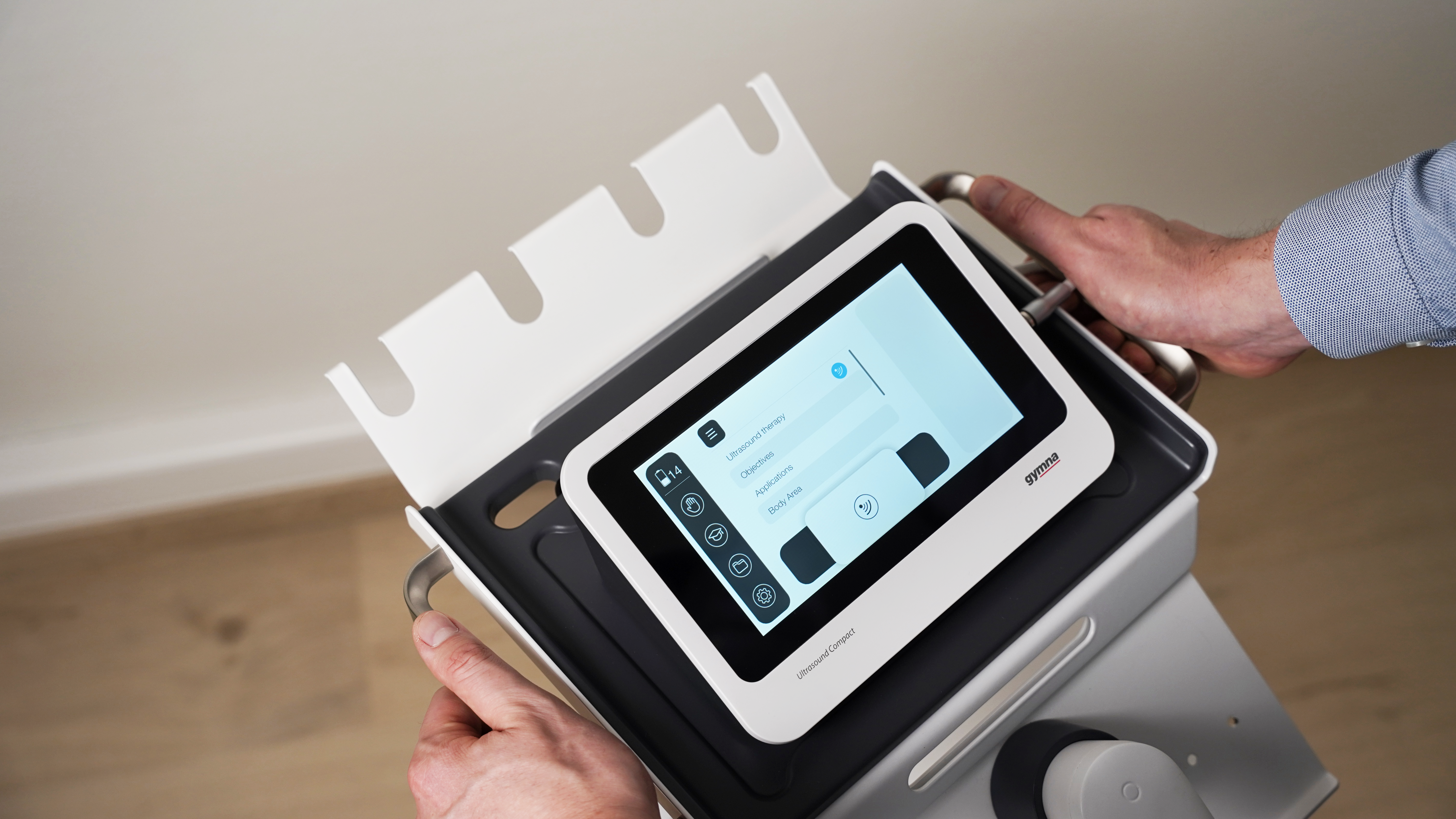 Ultrasound compact on the trolley